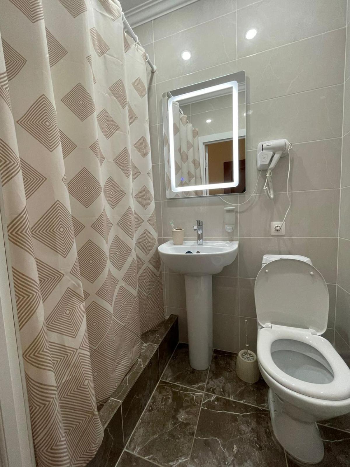 Rose Art Hotel Astana Eksteriør billede